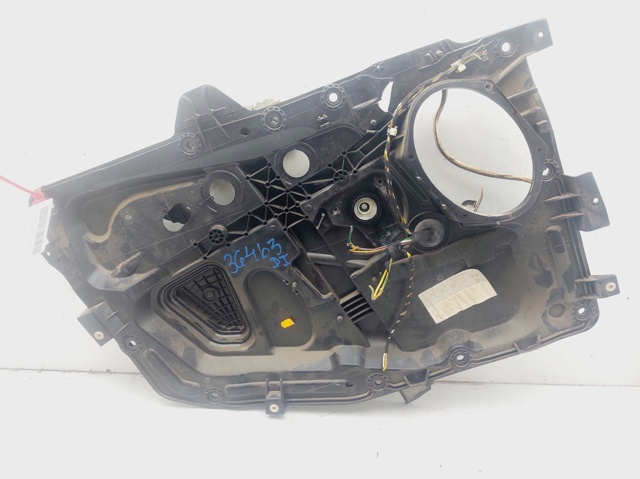 Mechanizm podnoszenia szyby drzwi przednich lewych 2S61A045H17A FORD