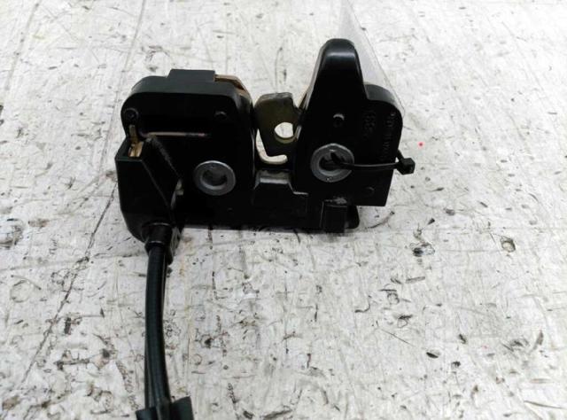 Zamek klapy bagażnika (3/5 drzwi tylnych) 2S61A43102BE FORD