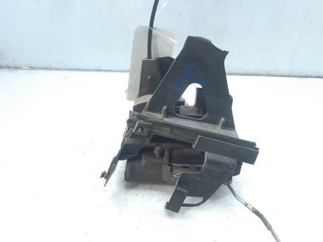 Zamek drzwi tylnych prawych 2S6AA26412BK FORD