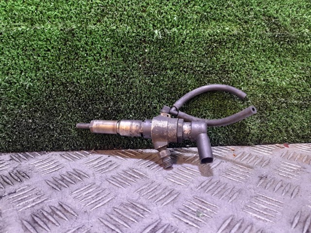 Wtryskiwacz paliwa 2S6Q9F593BE FORD