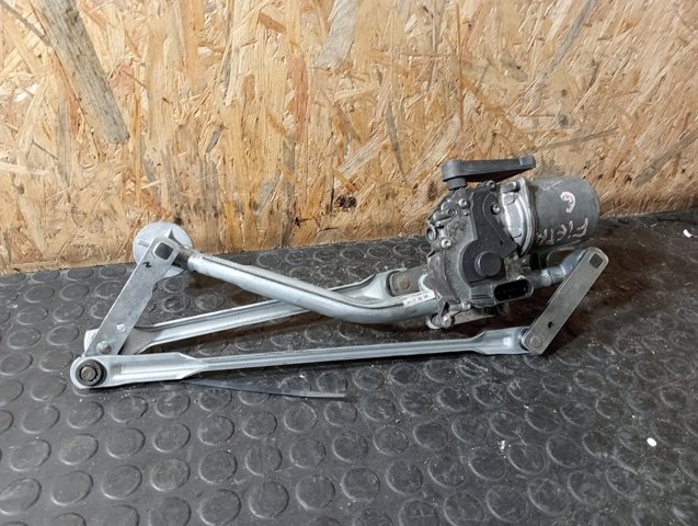 2S6T17B571AC Ford