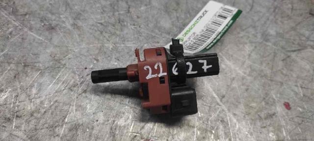 Czujnik włączania sprzęgła 2S6T7C534AA MAZDA