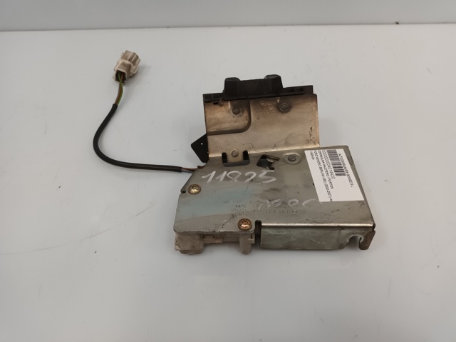 Zamek klapy bagażnika (3/5 drzwi tylnych) 2S71F43102AB FORD