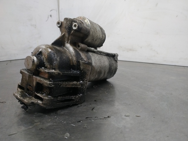 Rozrusznik 2S7T11000 FORD