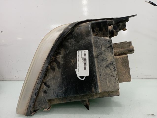 Reflektor prawy 2T1413006AE FORD