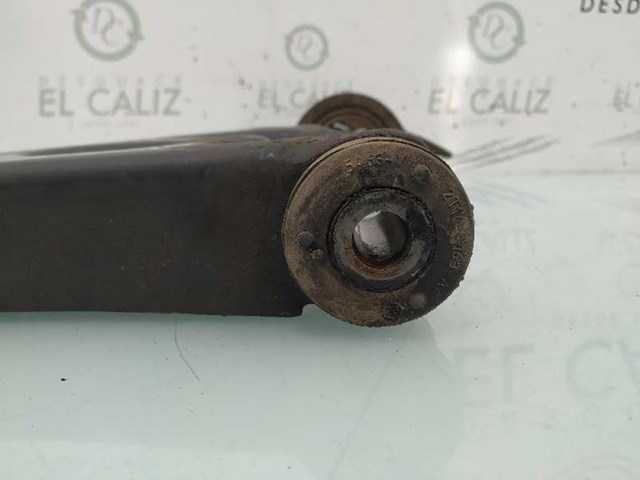 Ramię wycieraczki szyby przedniej 2T1417526AC FORD