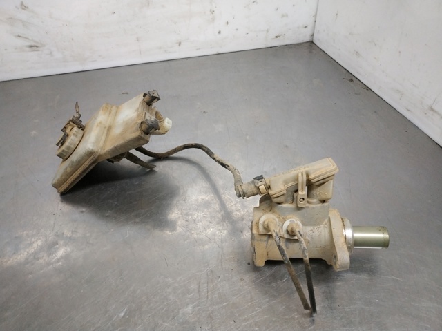 Zbiorniczek głównego cylindra hamulcowego (płynu hamulcowego) Ford Connect TC7