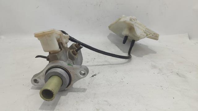 Zbiorniczek głównego cylindra hamulcowego (płynu hamulcowego) Ford Connect TC7