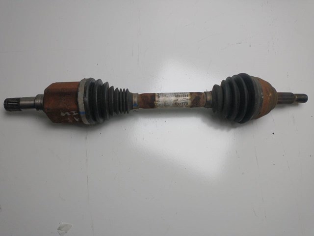 2T143B437FD Ford