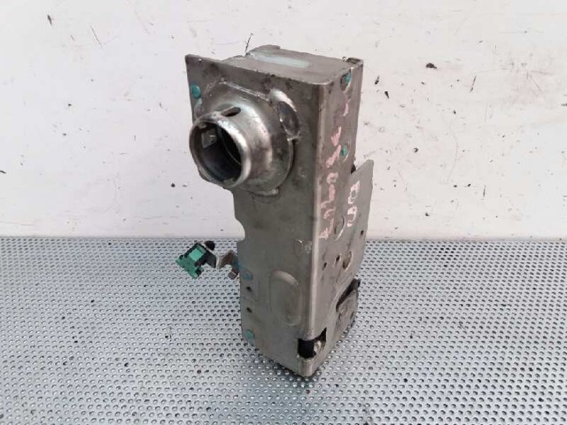 Zamek drzwi przednich prawych 2T1AV21812AE FORD