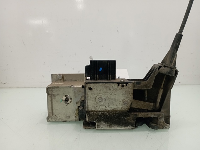 Zamek drzwi przednich prawych 2T1AV21812BG FORD