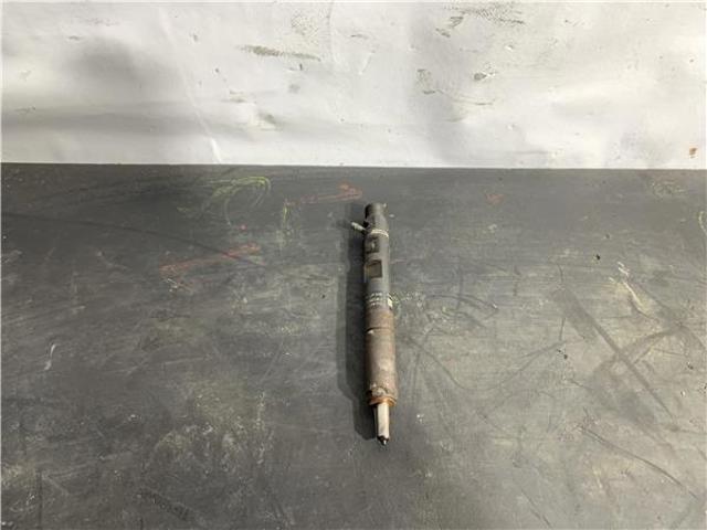 Wtryskiwacz paliwa 2T1Q9F593AA FORD