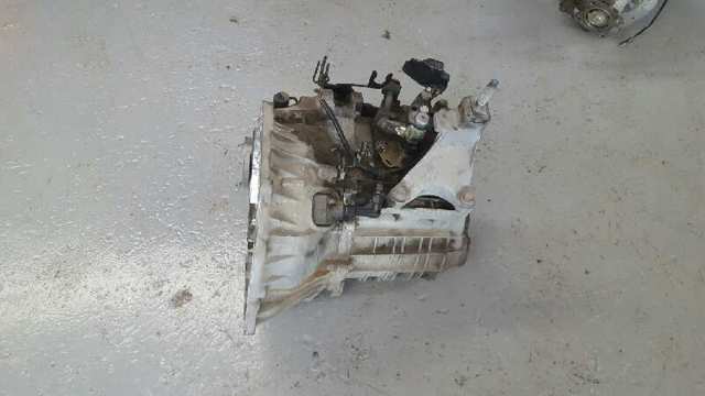 Mechaniczna skrzynia biegów w komplecie 2T1R7002BE FORD