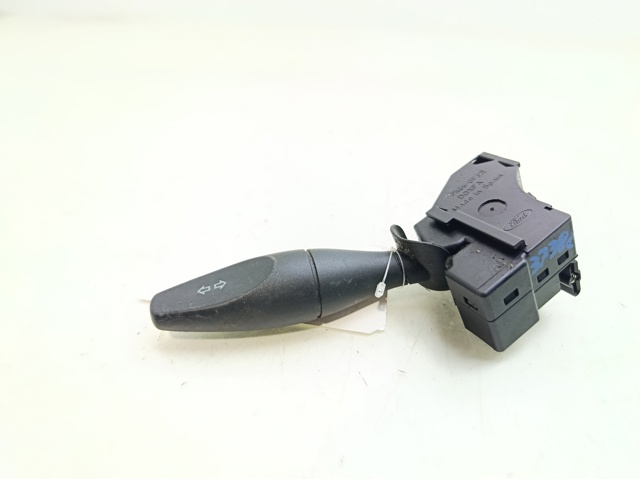 2T1T13335AB Ford