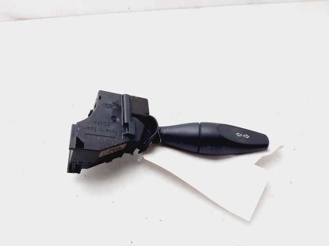 2T1T13335AB Ford