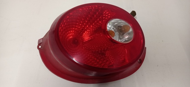 Lampa zespolona tylna prawa 300412R GM