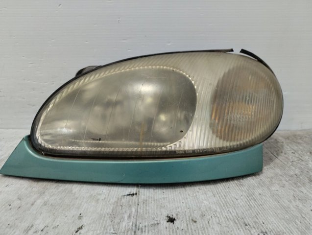 Reflektor lewy 301000783 GM