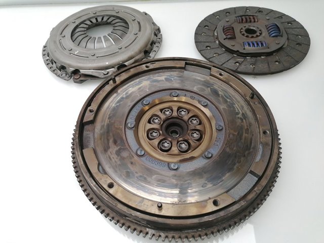 Tarcza sprzęgła Subaru Impreza 3 GH