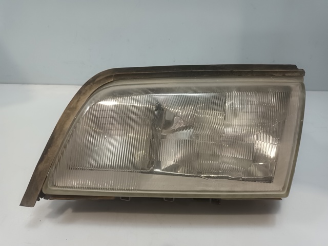 Reflektor lewy 301036205 MERCEDES