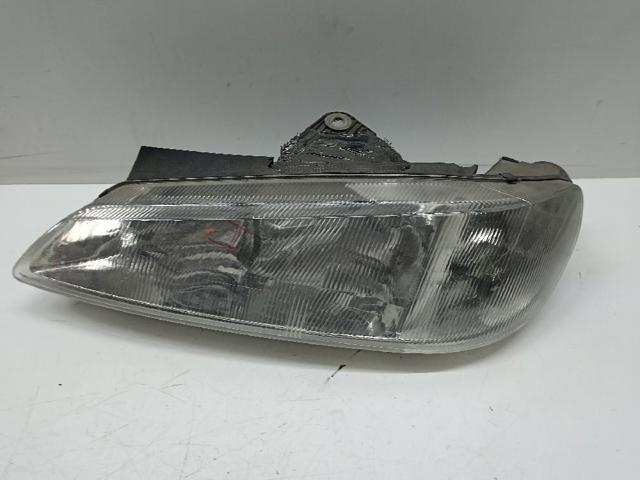 Reflektor lewy 301037021 PEUGEOT