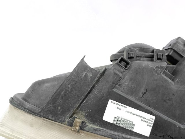 Reflektor prawy 301037022 PEUGEOT