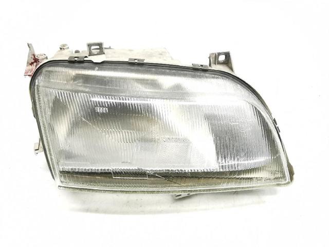 Reflektor prawy 301048302 VAG