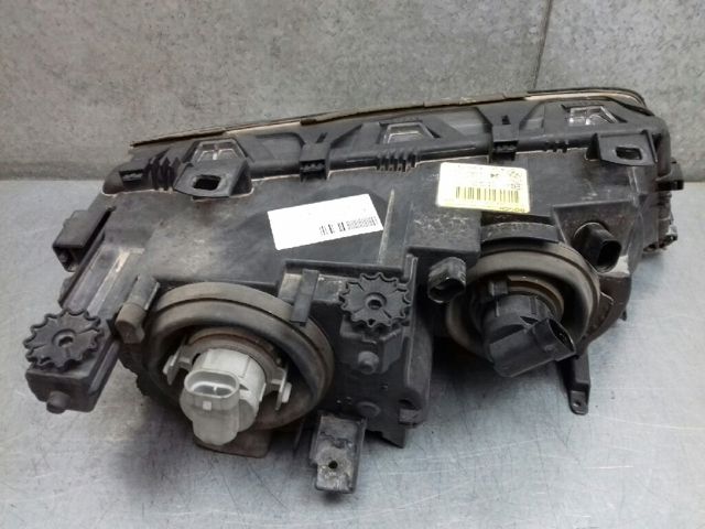 Reflektor lewy 301089205 BMW