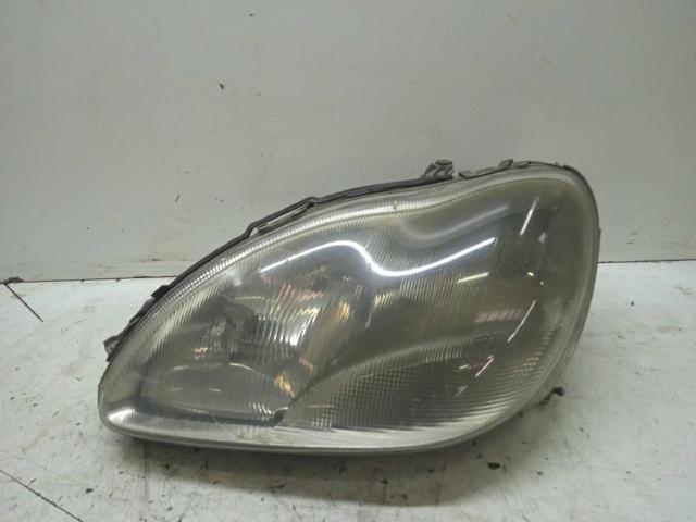 Reflektor lewy 301153271 MERCEDES