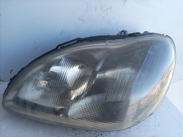 Reflektor lewy 301153271 MERCEDES
