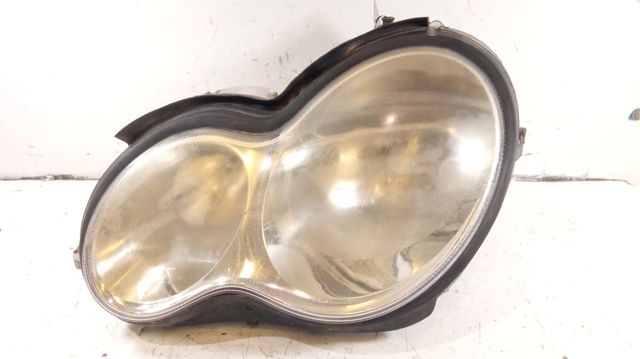 Reflektor lewy 301166205 MERCEDES