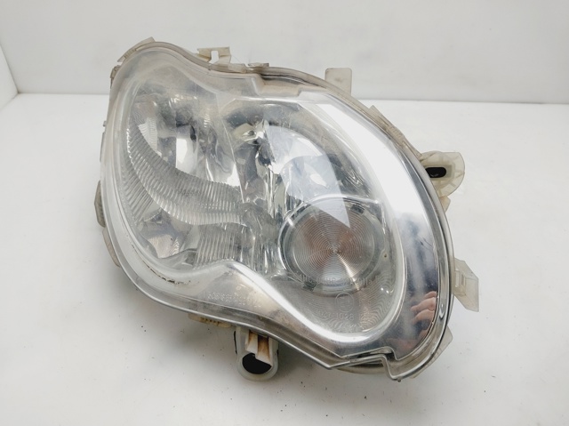 Reflektor prawy 301169202 MERCEDES