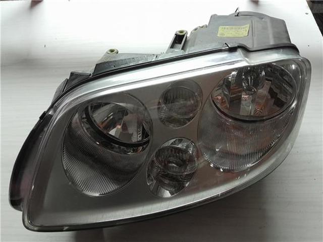 Reflektor lewy 301205201 VAG