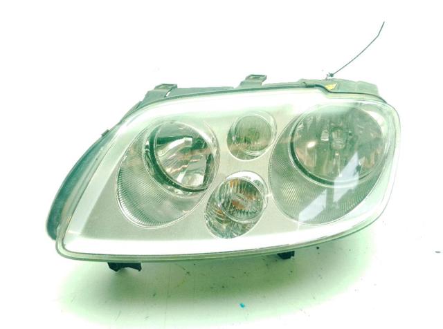 Reflektor lewy 301205201 VAG