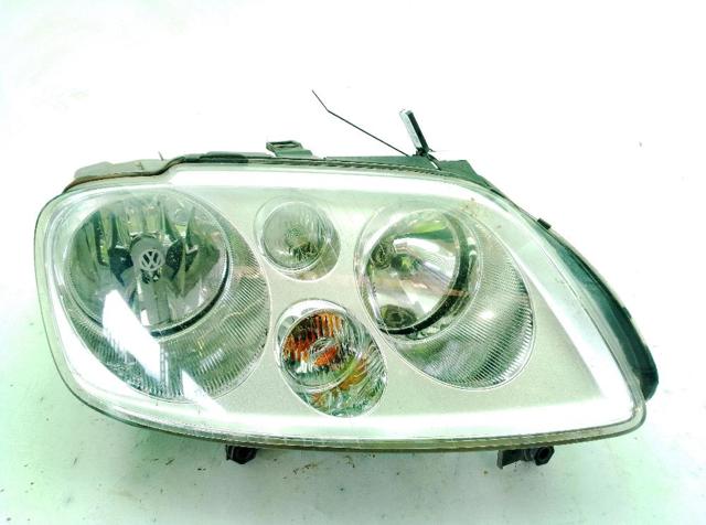 Reflektor prawy 301205202 VAG