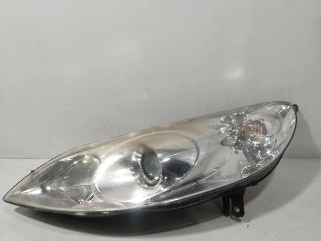 Reflektor lewy 301213201 PEUGEOT