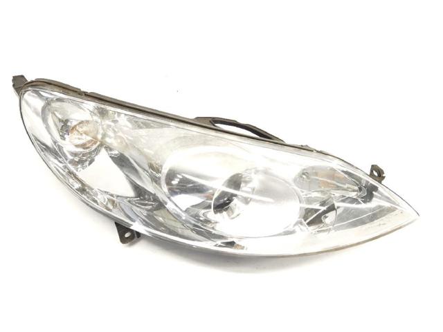 Reflektor prawy 301213204 PEUGEOT