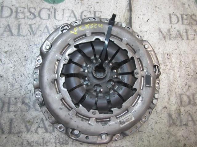 Zestaw sprzęgła (3 części) 302057505R RENAULT