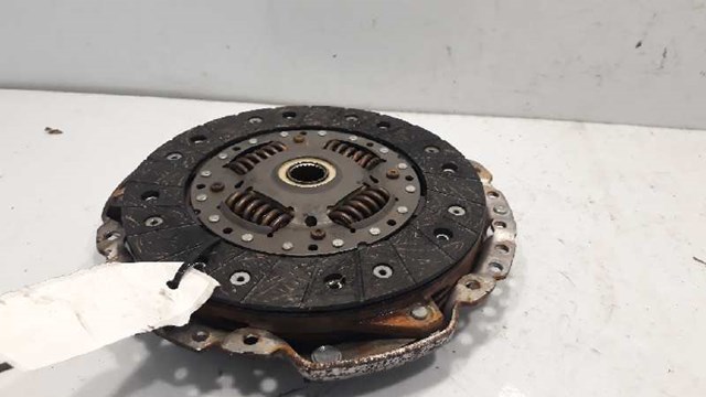 Zestaw sprzęgła (3 części) 302058324R RENAULT