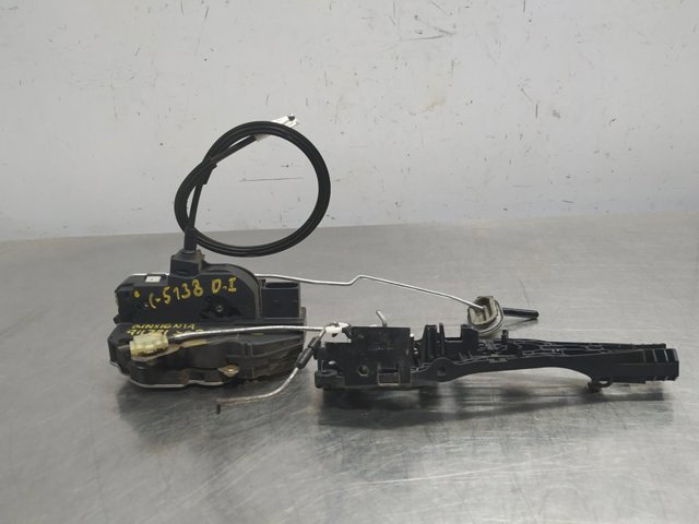 Zamek drzwi przednich lewych 3023881LH1 OPEL