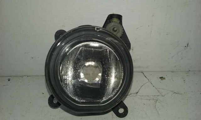 Lampa przeciwmgielna lewa 305060001 BMW