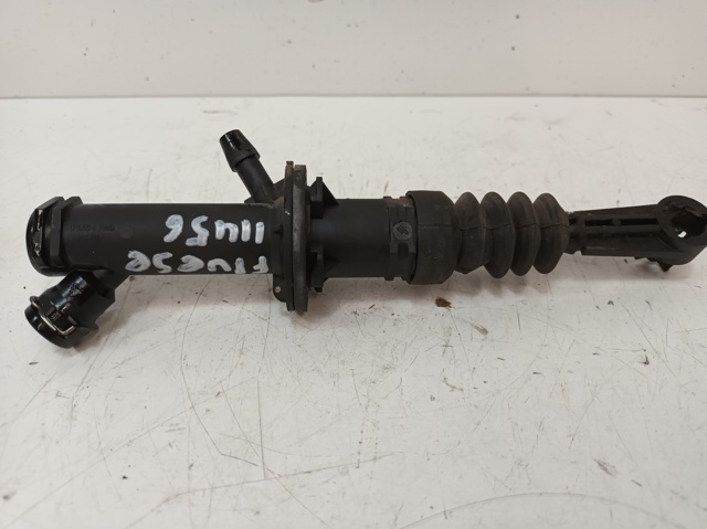 306100018R Renault (RVI)