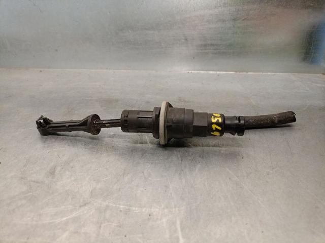 Cylinder sprzęgła główny 3061000QAF NISSAN