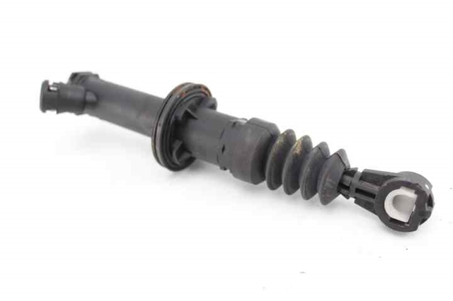 306100642R Renault (RVI)