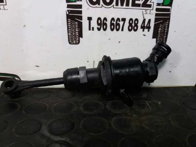 Cylinder sprzęgła główny 306101KA1A NISSAN