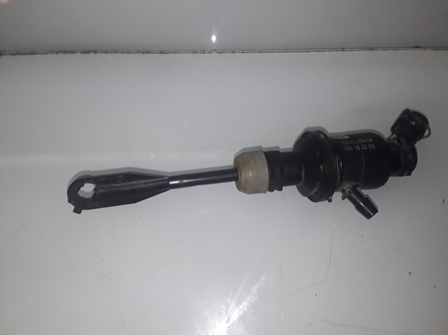 Cylinder sprzęgła główny 306104BA1A NISSAN