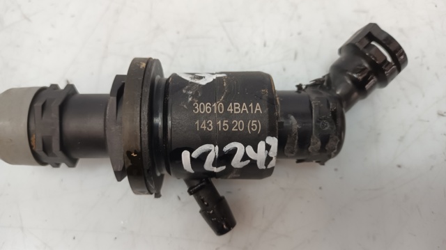 Cylinder sprzęgła główny 306104BA1A NISSAN