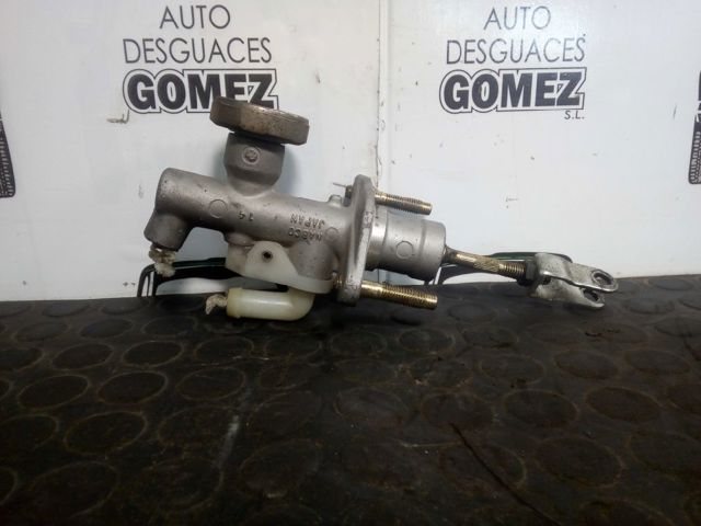 Cylinder sprzęgła główny 306105M00A NISSAN