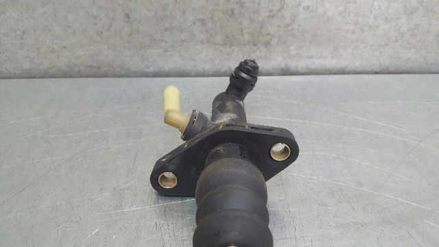 Cylinder sprzęgła główny Volvo V40 VW