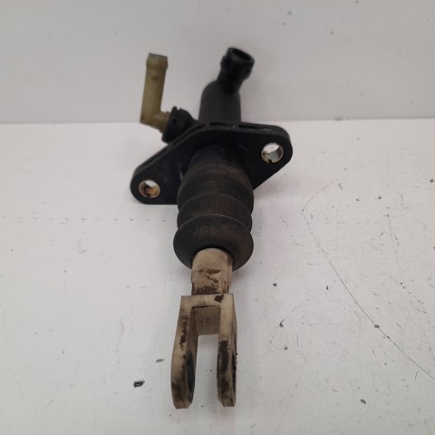 Cylinder sprzęgła główny Volvo V40 VW