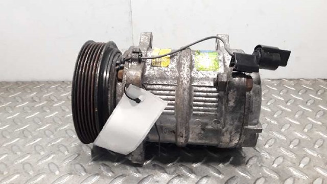 Sprężarka klimatyzacji 30612618 VOLVO